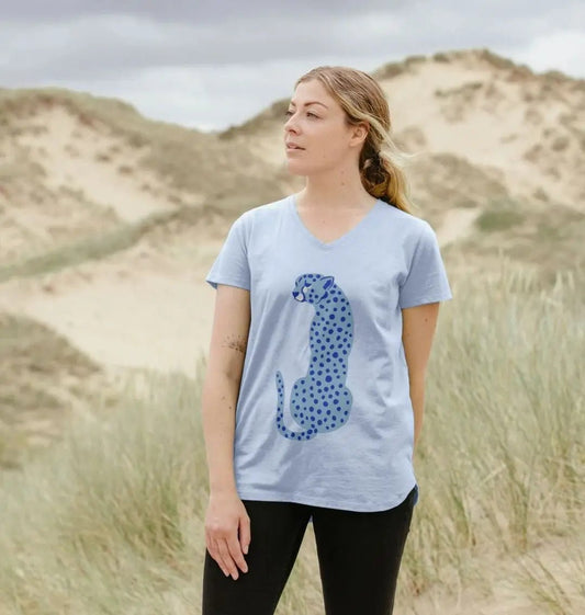 Blue cheetah V neck t-shirt - Trend Tonic