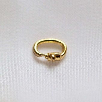 Extra love link lock - M. Elizabeth Jewellery