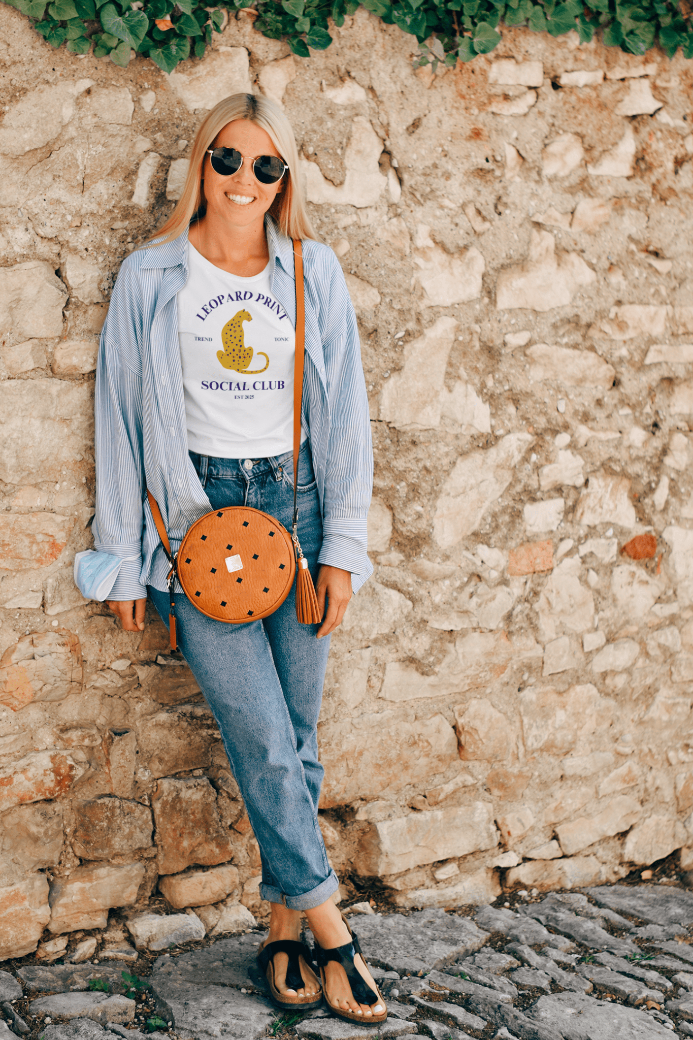 Leopard social club crew neck t-shirt - Trend Tonic