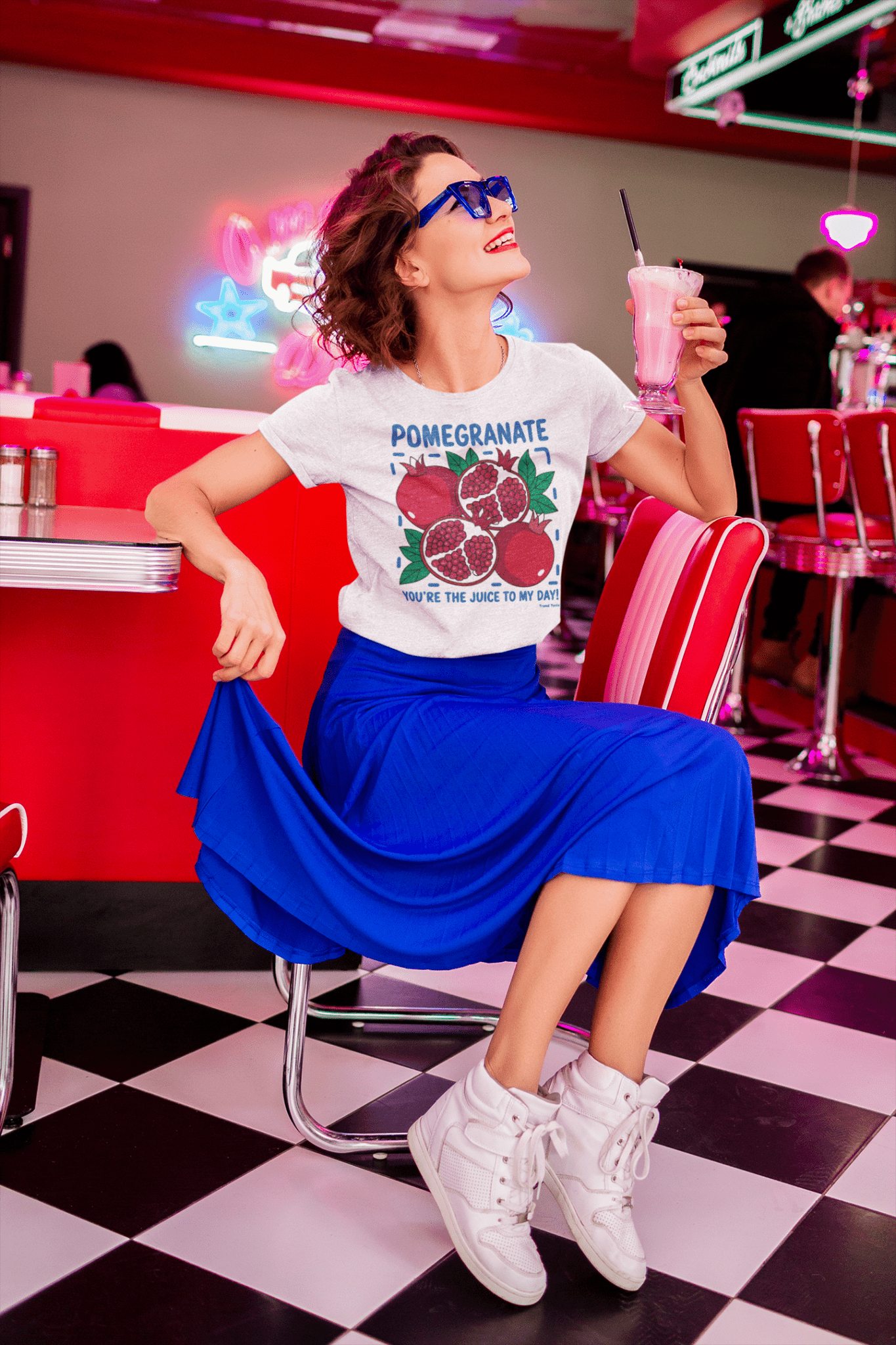 Pomegranate crew neck t-shirt - Trend Tonic