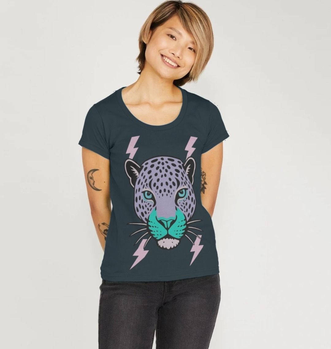 Purple leopard face scoop neck t-shirt - Trend Tonic