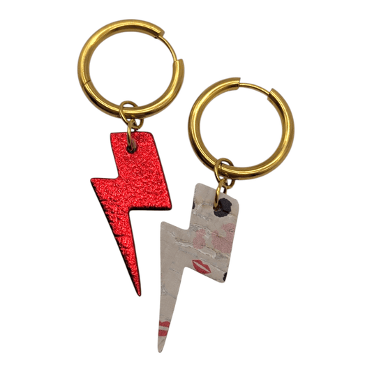Red and flash mini lightning bolt cork charms - Trend Tonic
