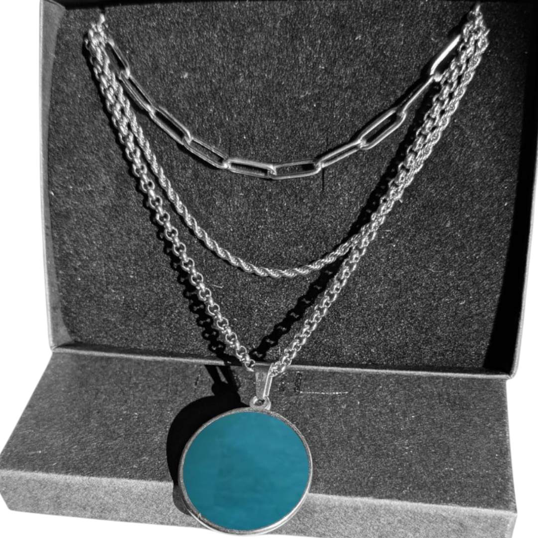 Layered necklace set