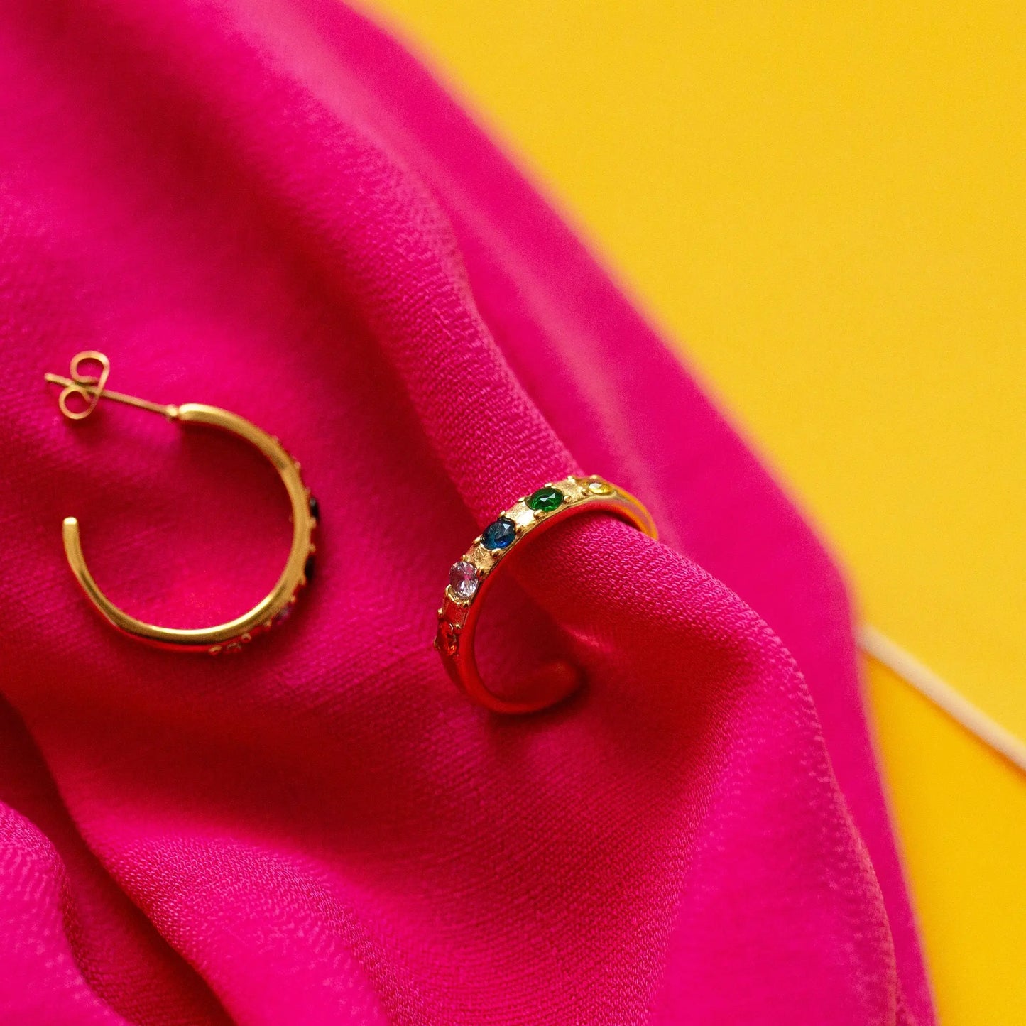 Gemstone hoop earrings Trend Tonic