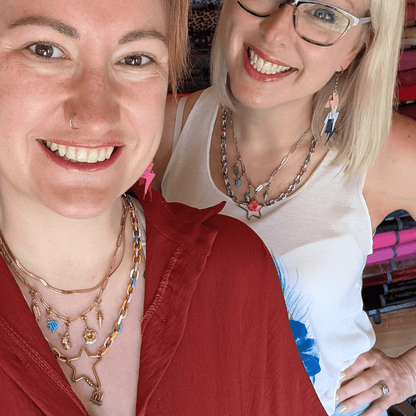 Colourful star carabiner necklace - Trend Tonic