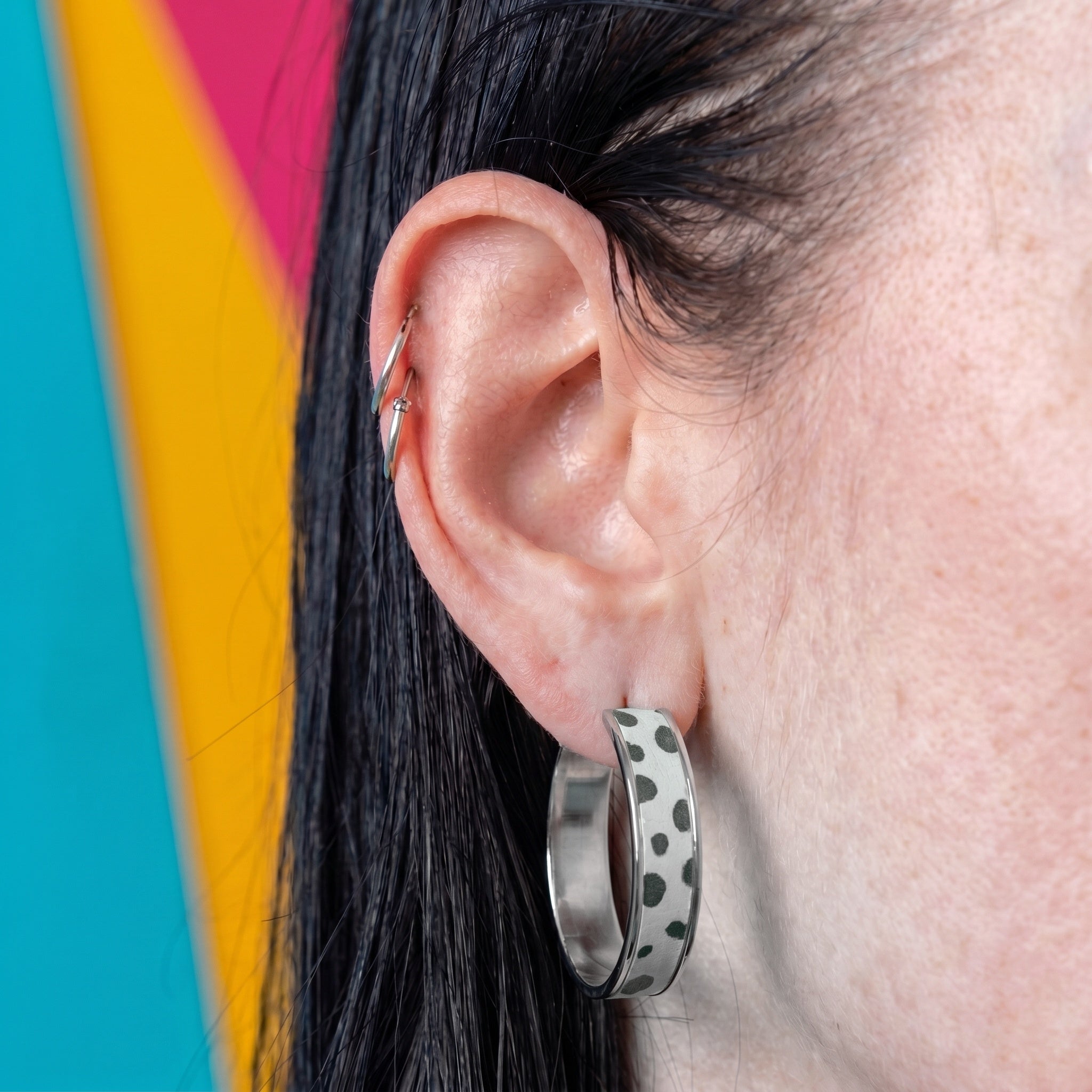 Cork leather hoop earrings - Trend Tonic
