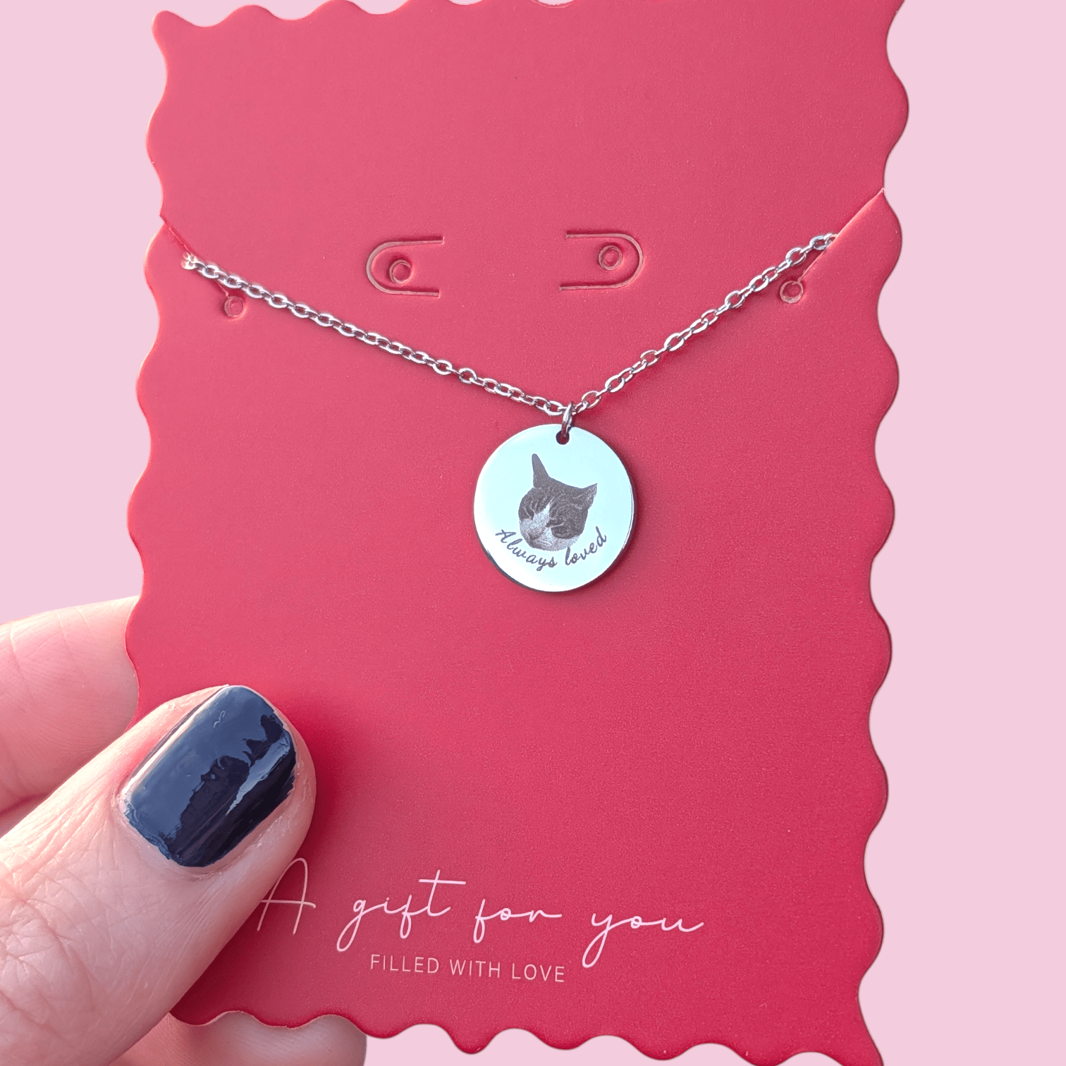 Custom engraved disc necklace - Trend Tonic