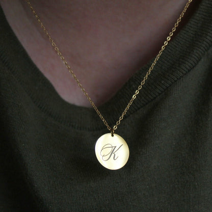 Custom engraved disc necklace - Trend Tonic