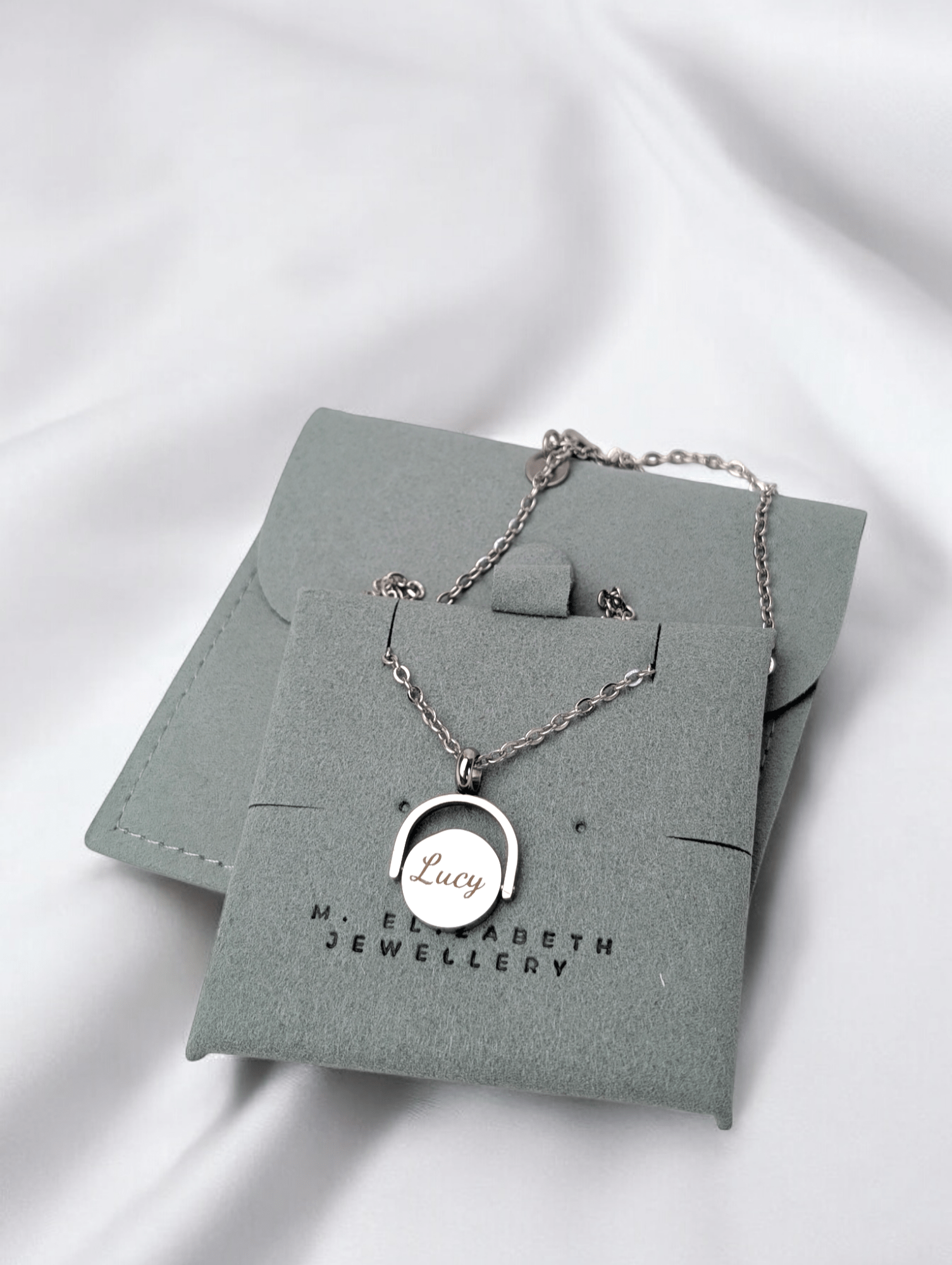 Custom Engraved Spinner Necklace - Trend Tonic