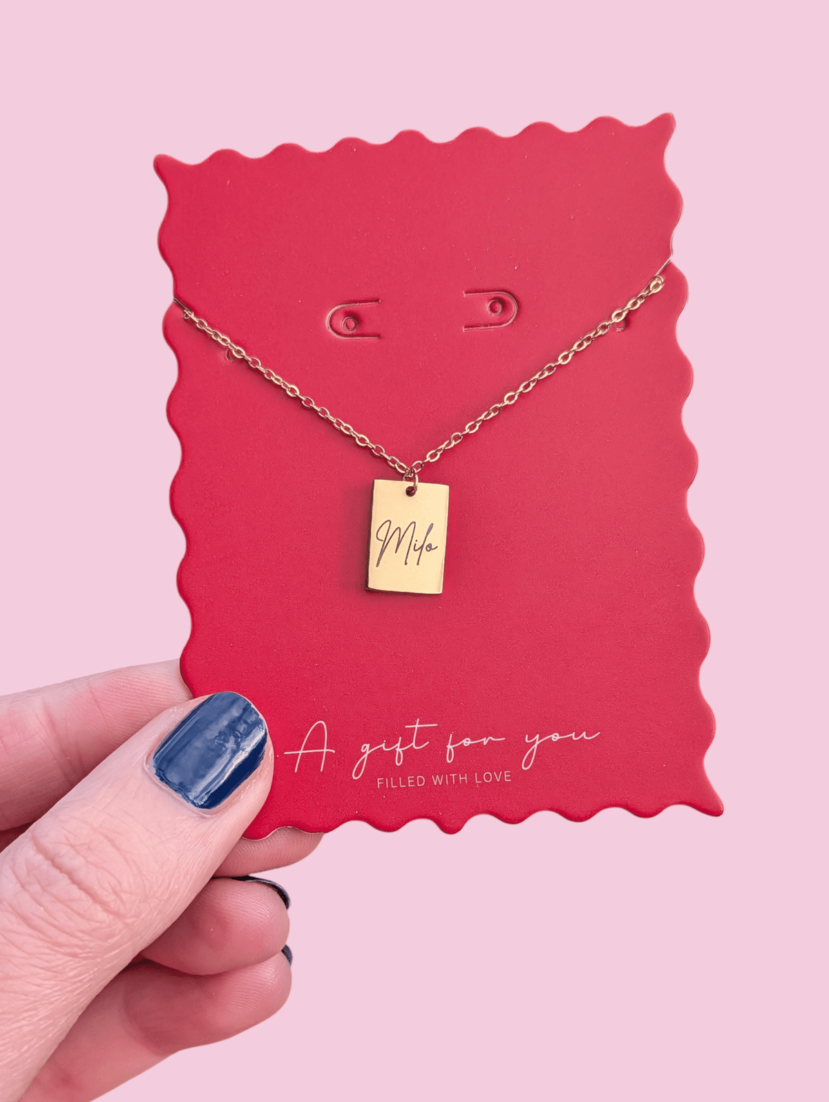 Custom engraved tiny tag necklace - Trend Tonic