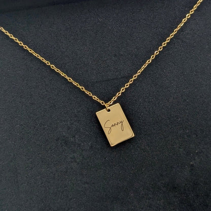 Custom engraved tiny tag necklace - Trend Tonic
