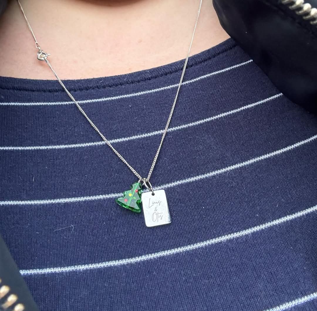 Custom engraved tiny tag necklace - Trend Tonic