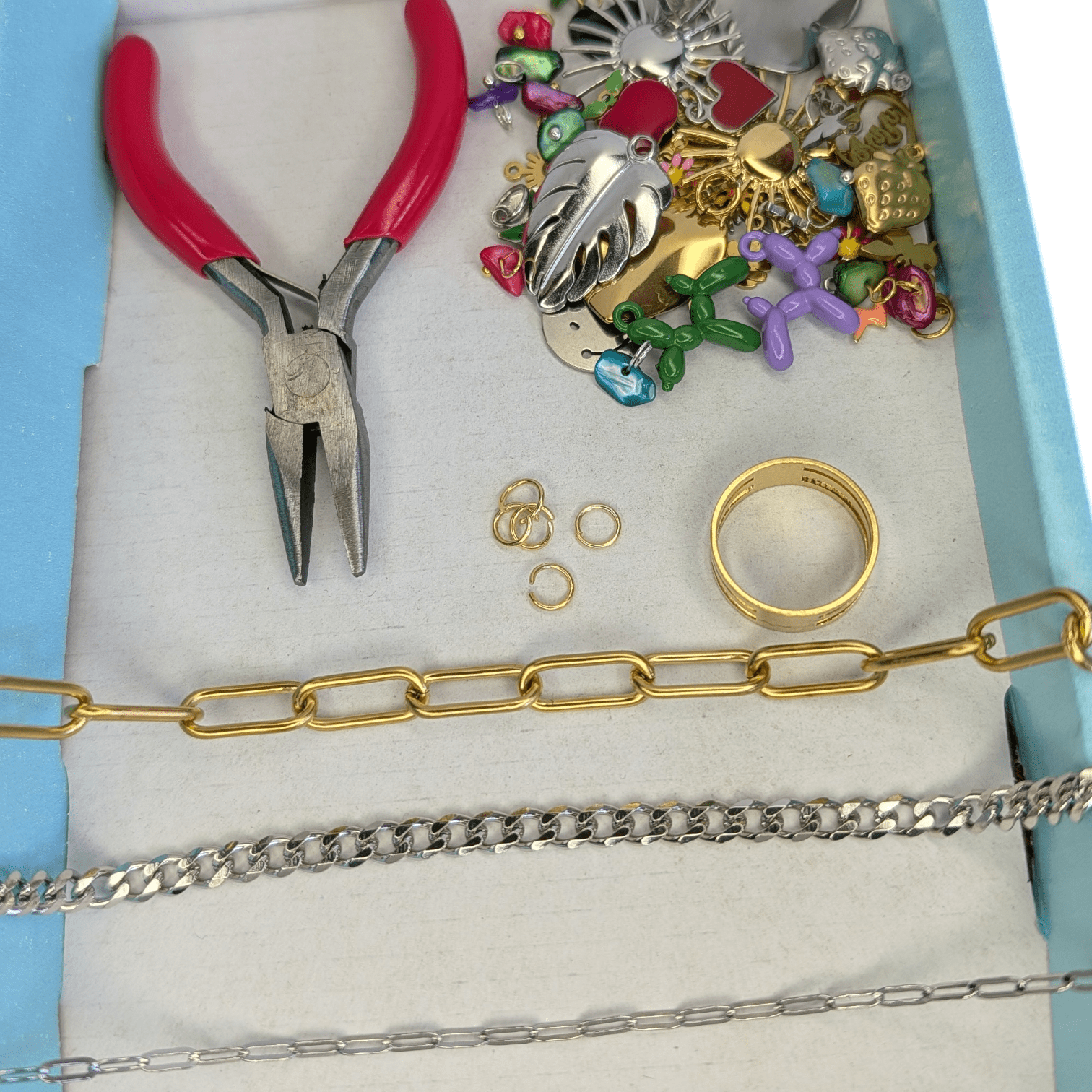 DIY make your own charm jewellery kit - Trend Tonic