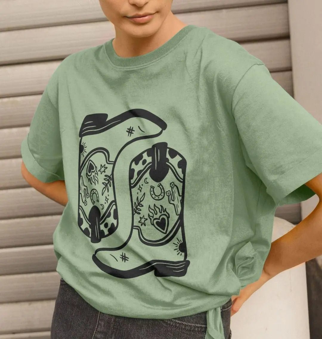 Double cowboy boot relax fit crew neck t-shirt - Trend Tonic