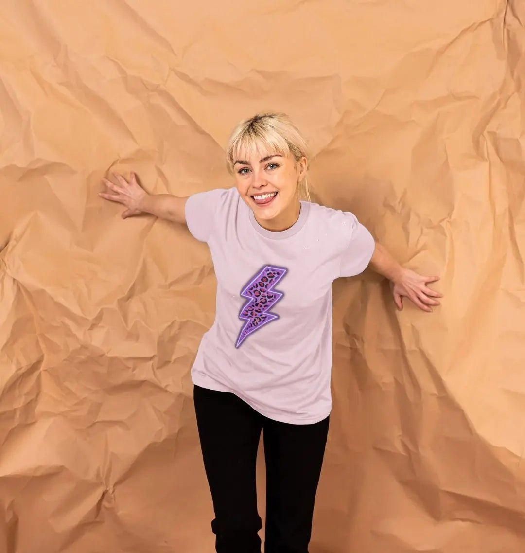Electric purple leopard print lightning bolt crew neck t-shirt - Trend Tonic