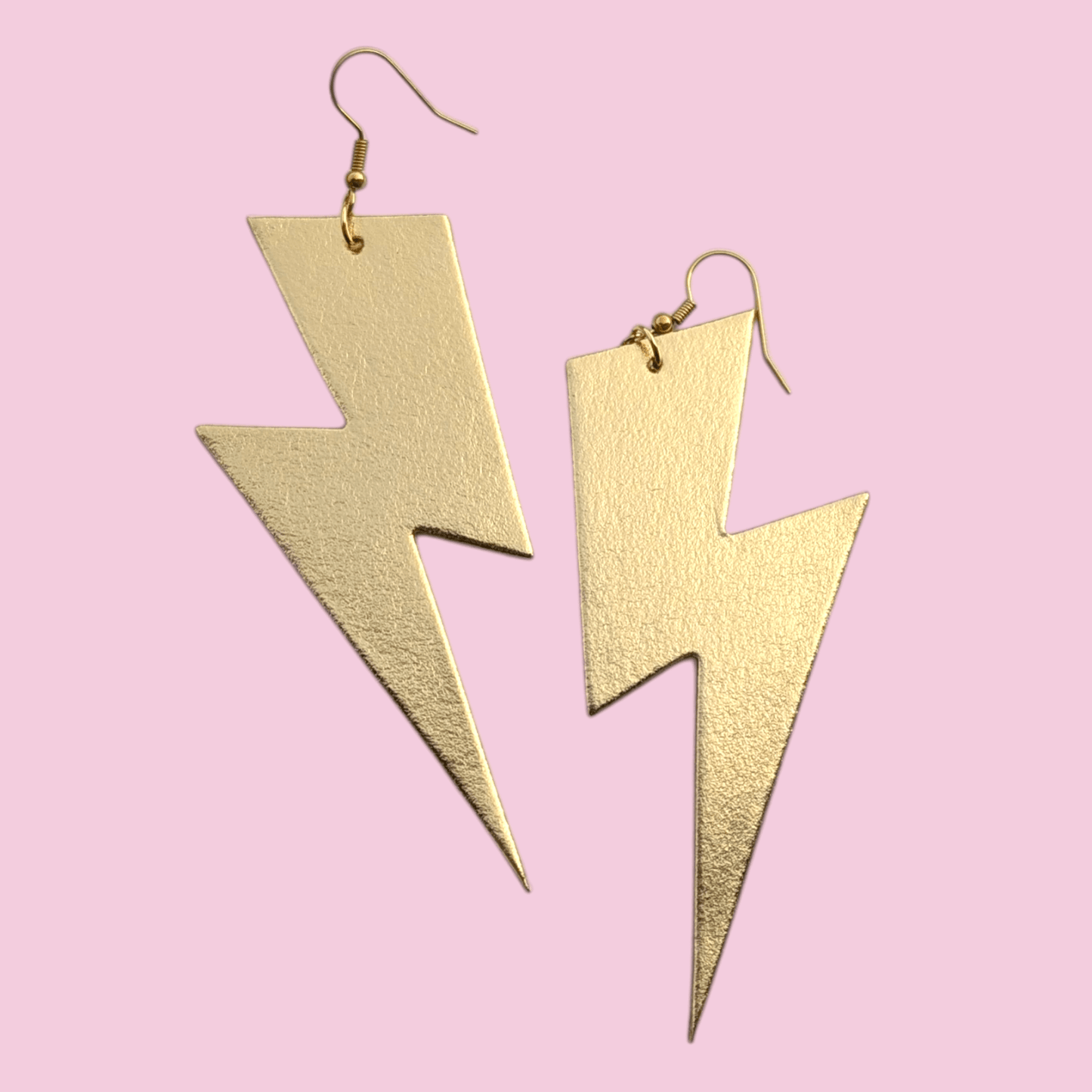 Extra large gold lightning bolt earrings - Trend Tonic