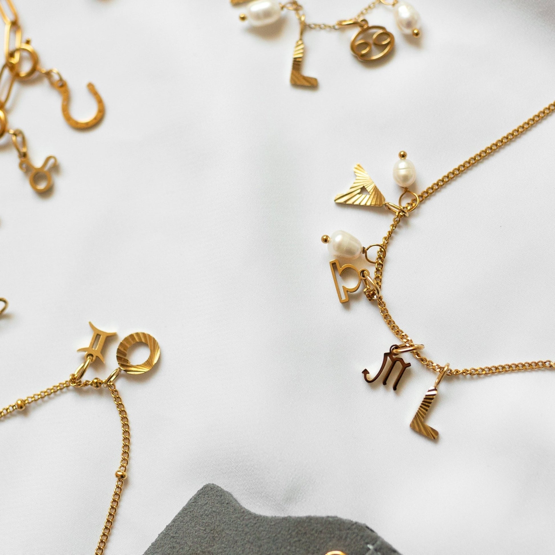 Gold fine cable chain necklace - Trend Tonic