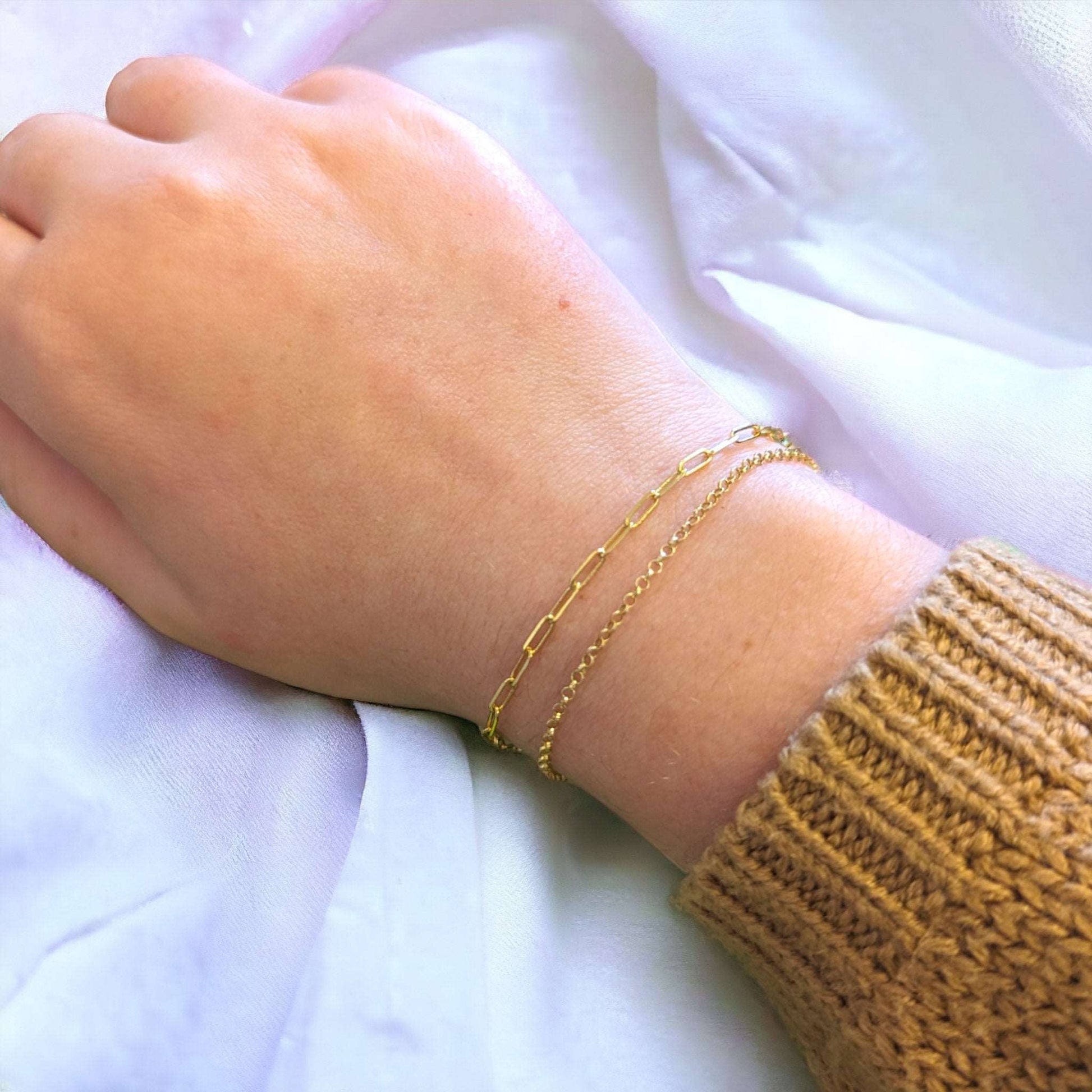 Gold paperclip chain love links permanent bracelet kit - Trend Tonic
