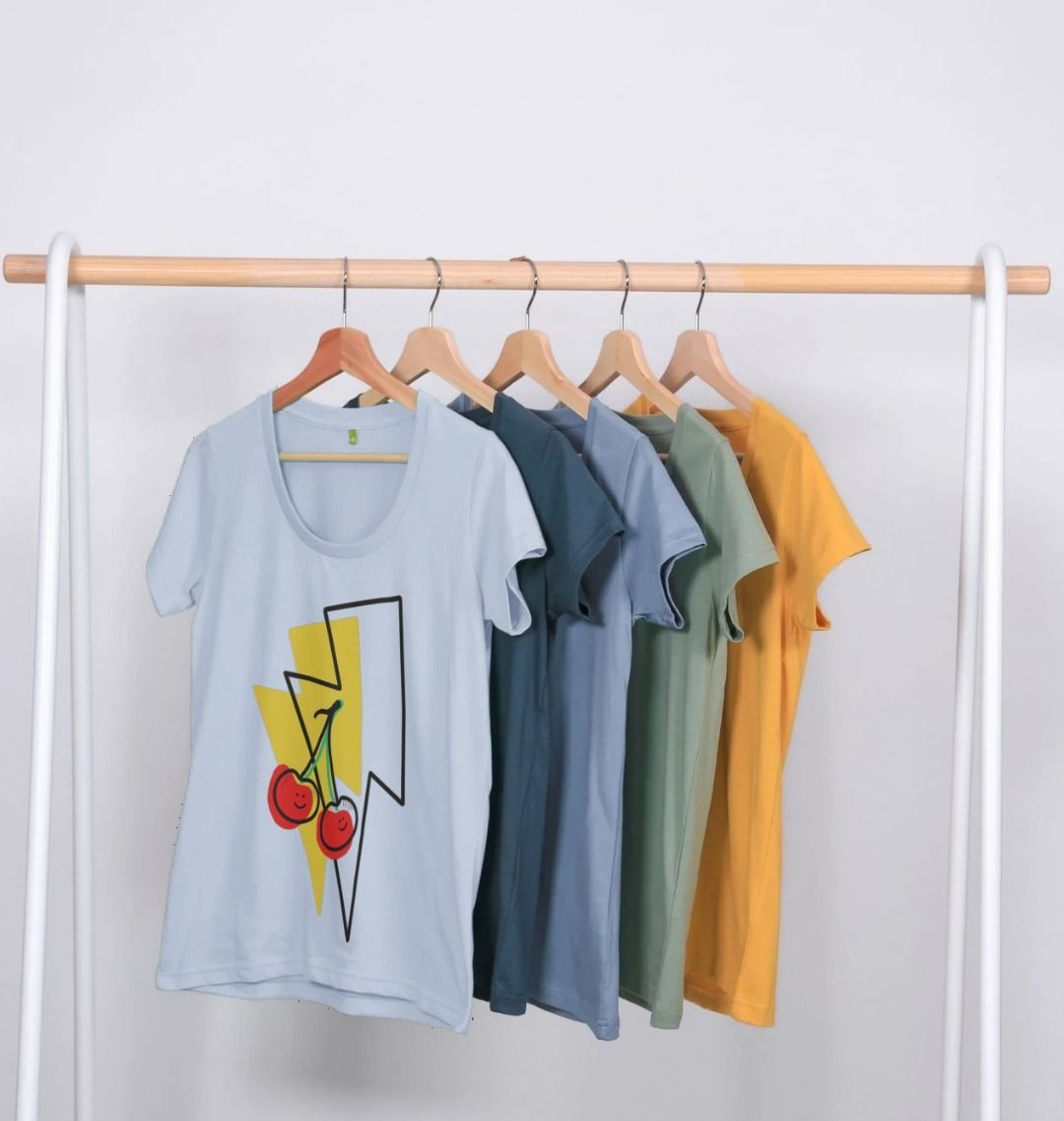 Large cherry lightning bolt scoop neck t-shirt - Trend Tonic