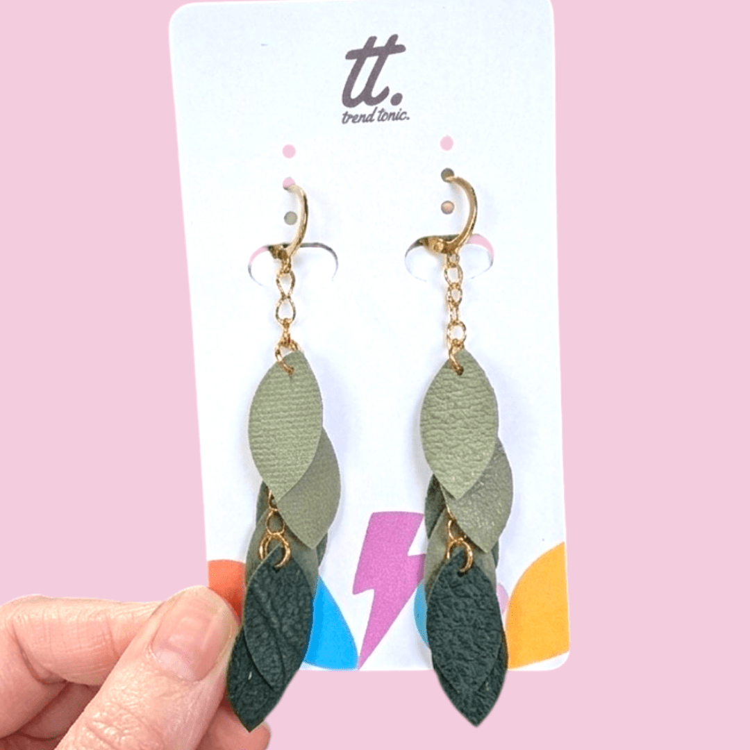 Leaf tassel earrings - Trend Tonic