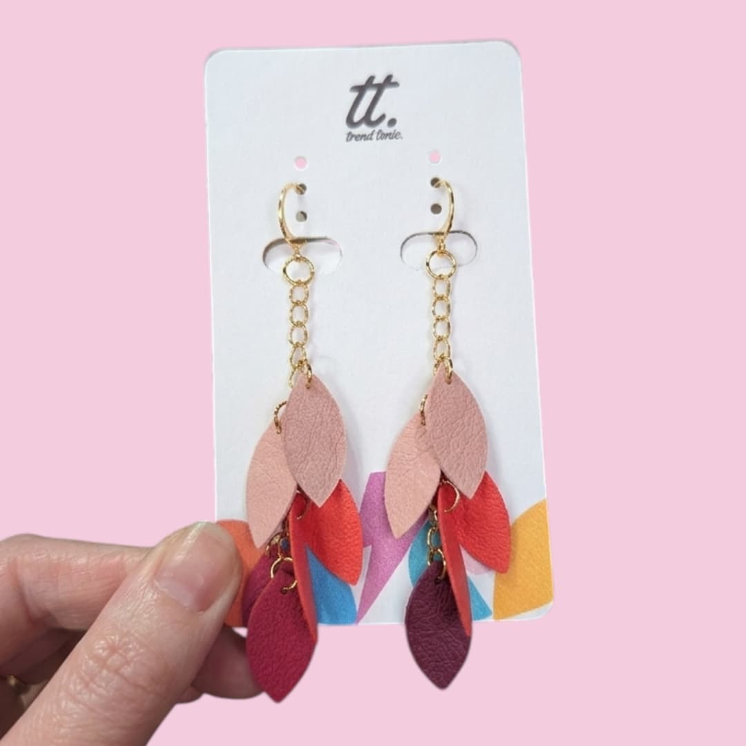 Leaf tassel earrings - Trend Tonic