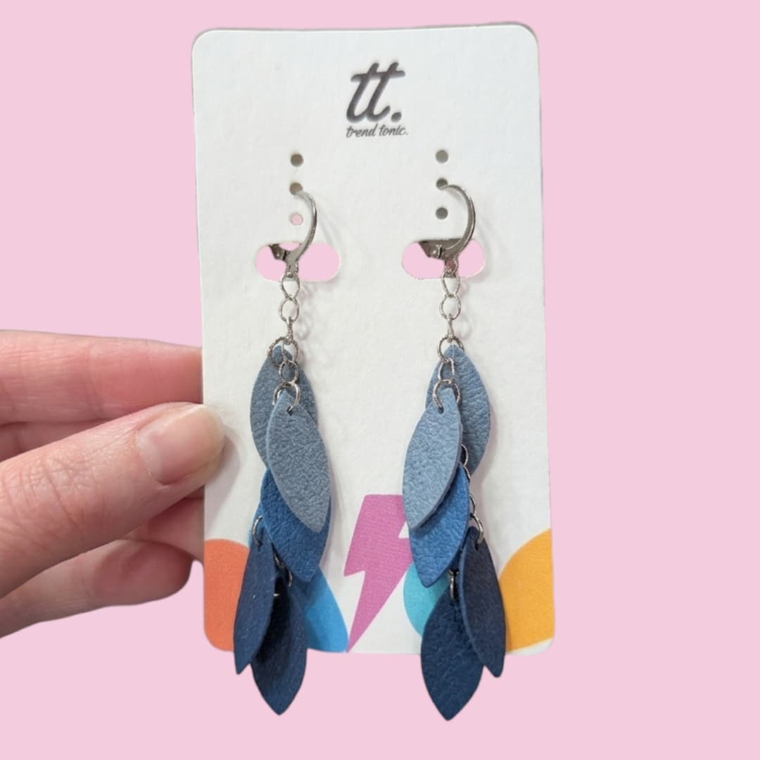 Leaf tassel earrings - Trend Tonic