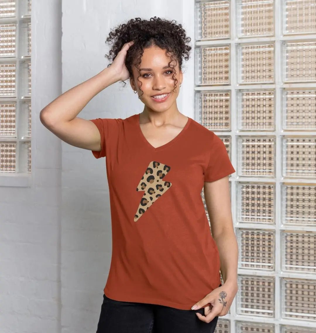 Leopard print lightning bolt V neck large print - Trend Tonic