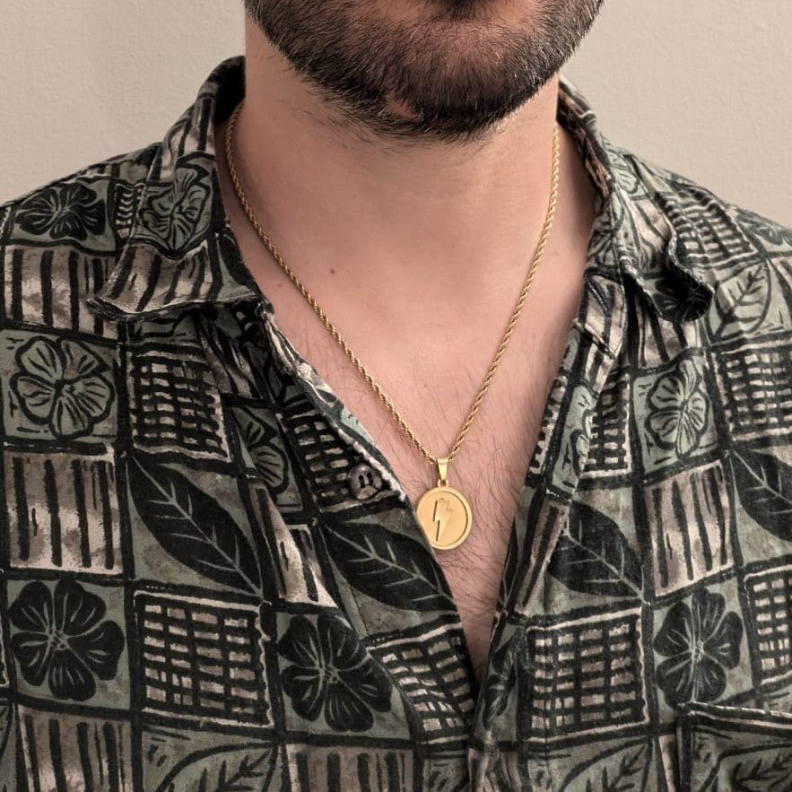 Lightning bolt talisman necklace - Trend Tonic