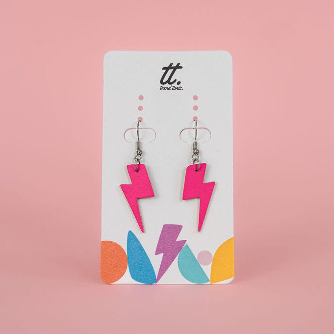 Mini neon pink cork lightning bolt earrings - Trend Tonic