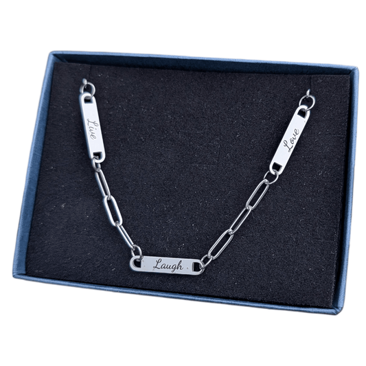 Paperclip engraved name necklace - Trend Tonic