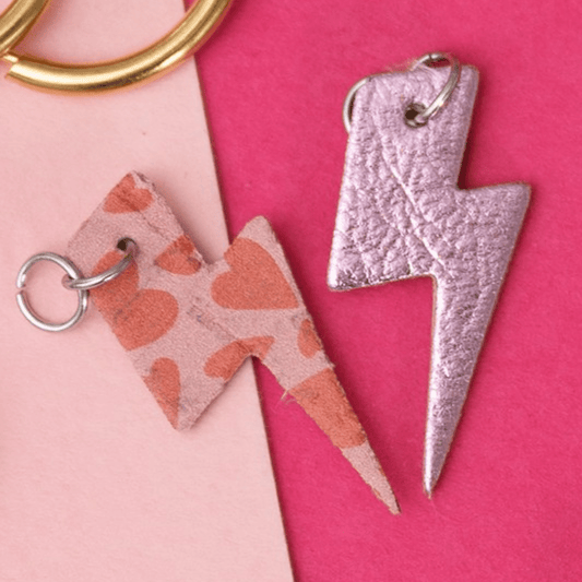 Pink and hearts mini lightning bolt cork charms - Trend Tonic