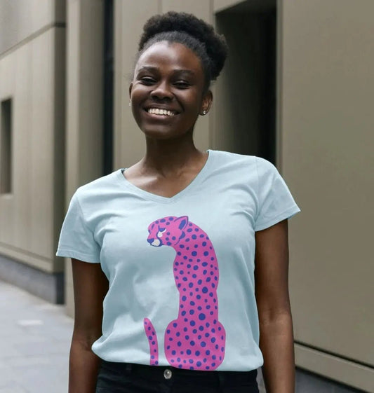 Pink cheetah V neck t-shirt - Trend Tonic