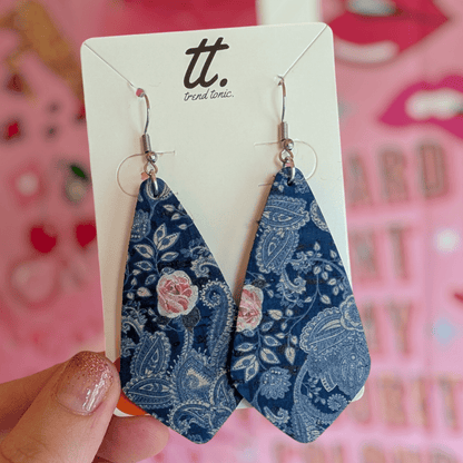Sample Sale! - Trend Tonic