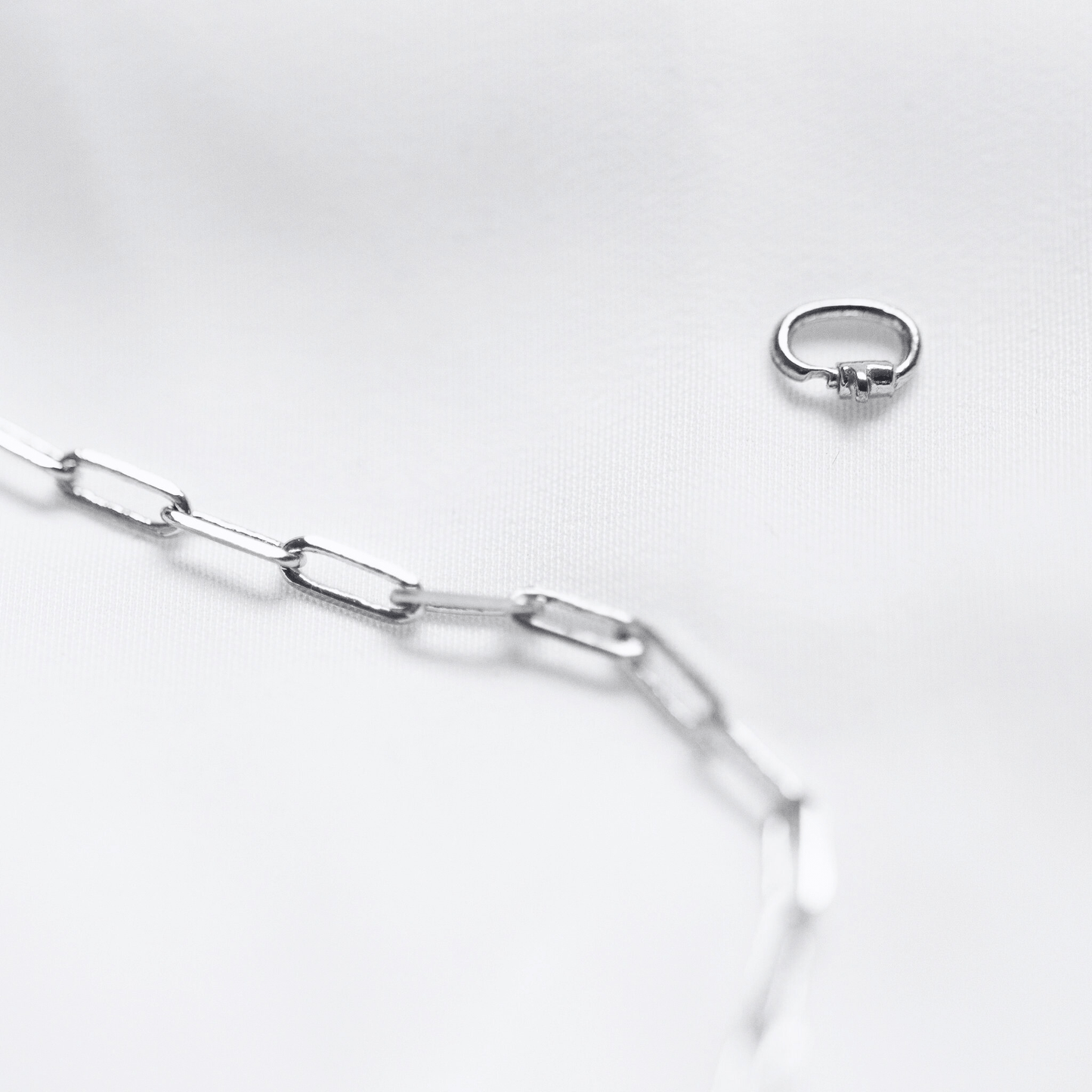Silver paperclip chain love links permanent bracelet kit - Trend Tonic