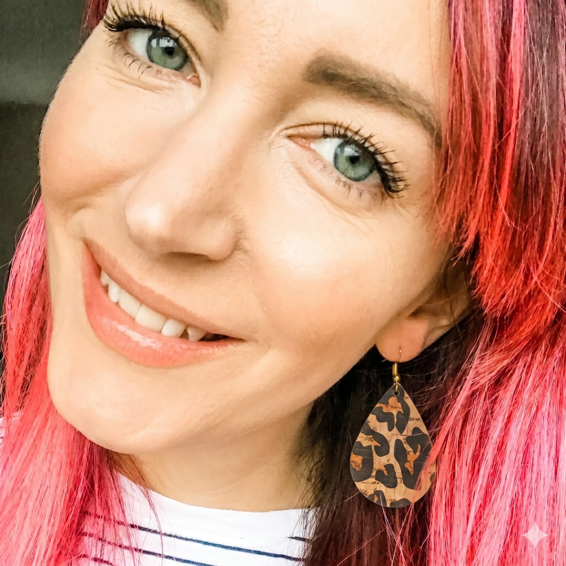 The Gold Go - To cork leather earring set - Trend Tonic