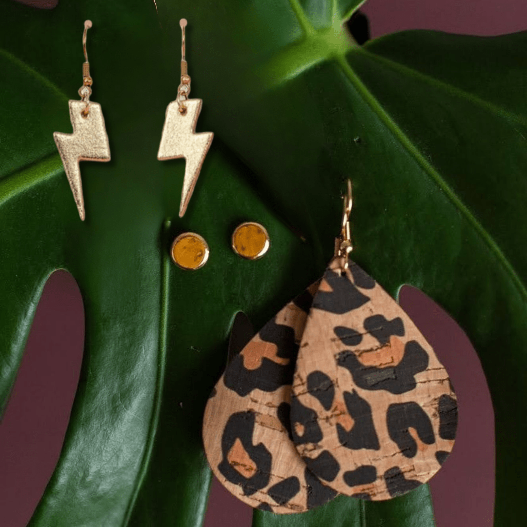 The Gold Go - To cork leather earring set - Trend Tonic