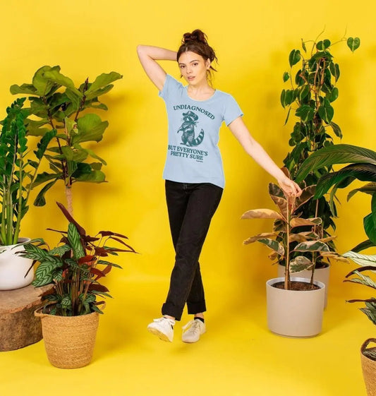 Undiagnosed but everyone's pretty sure scoop neck t-shirt - Trend Tonic
