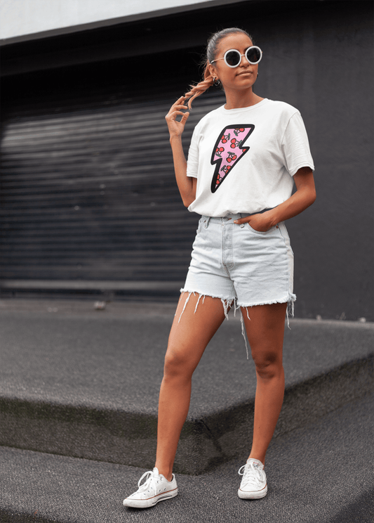 Very cherry lightning bolt crew neck t-shirt - Trend Tonic